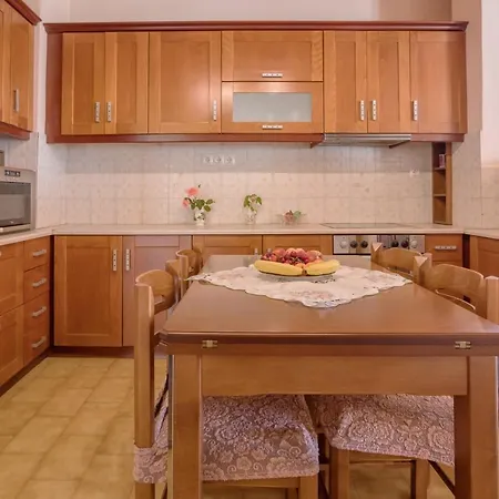 Apartament Sparrow Skoulikado